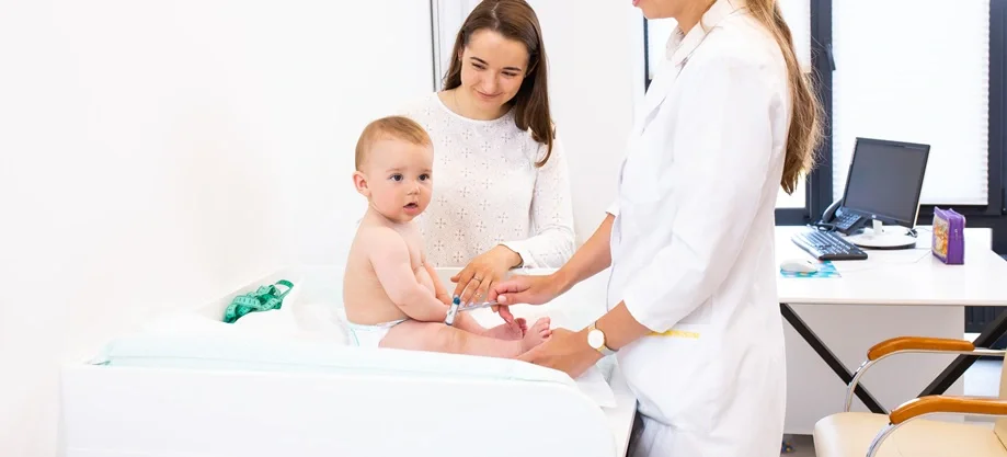 Вакцинация "Пентаксим" в Киеве	