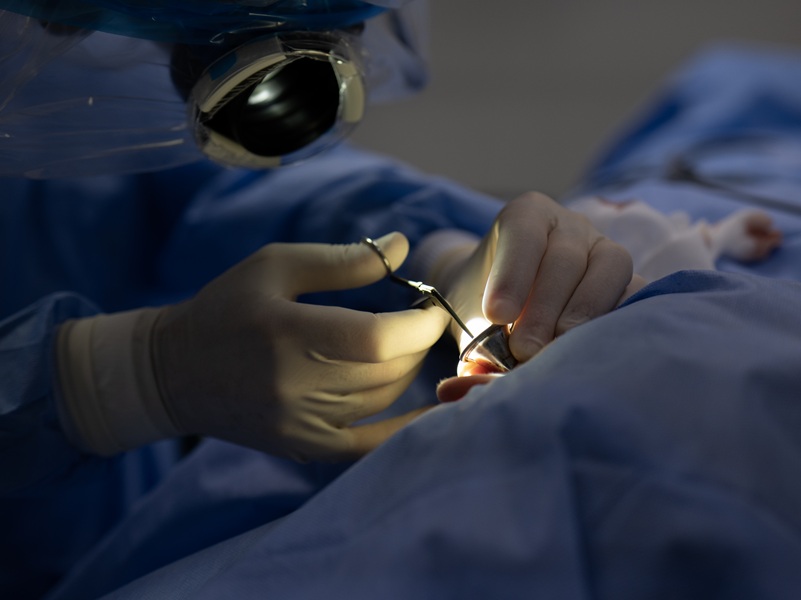 отохірургія