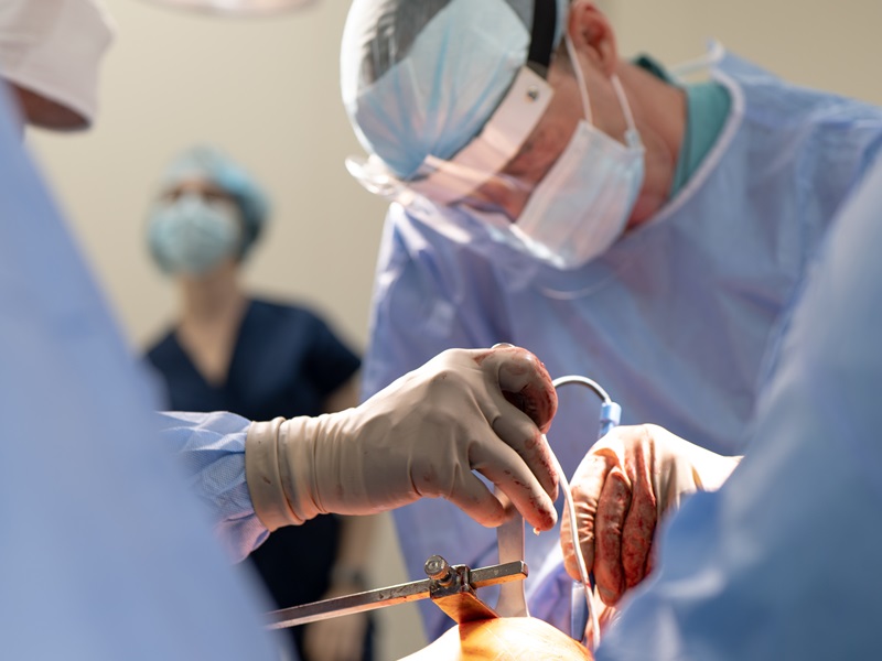 хірург травматолог