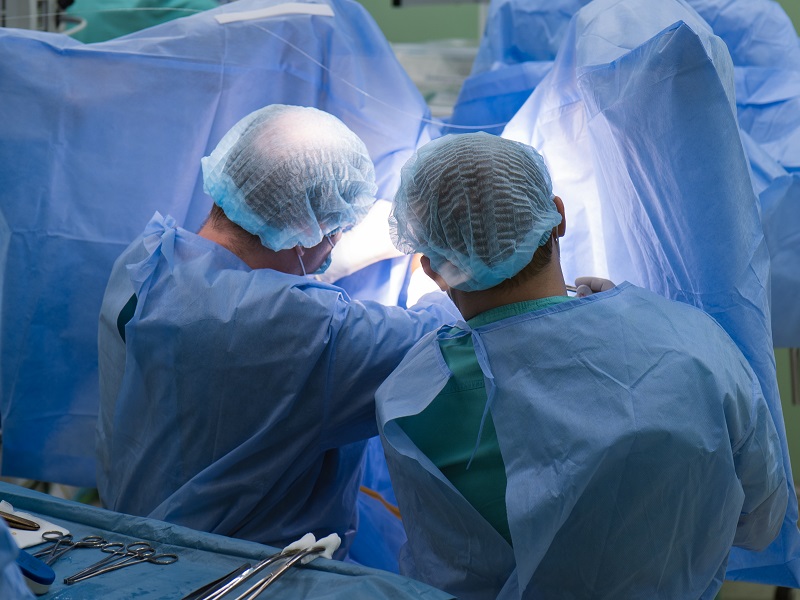 проктолог операція