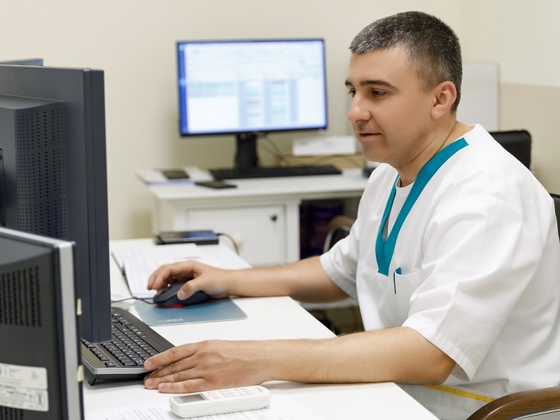 результати МРТ орбіт