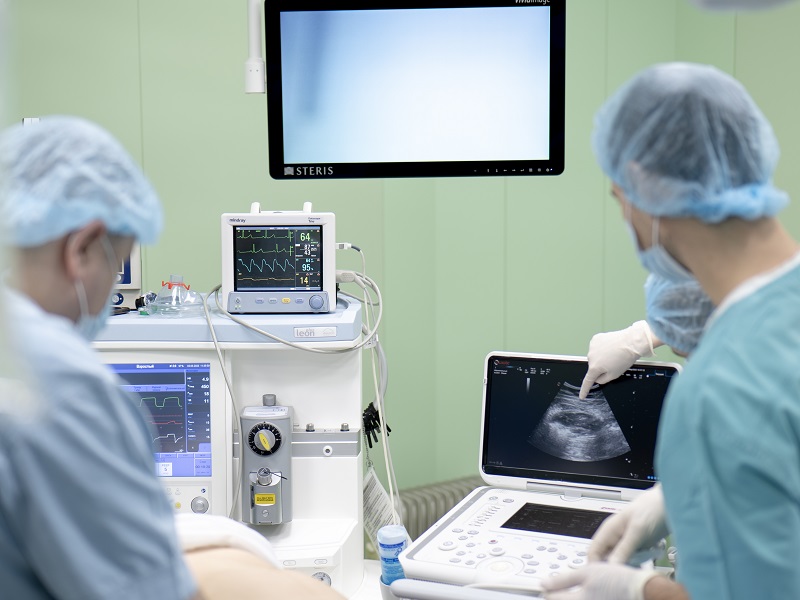 анестезіолог