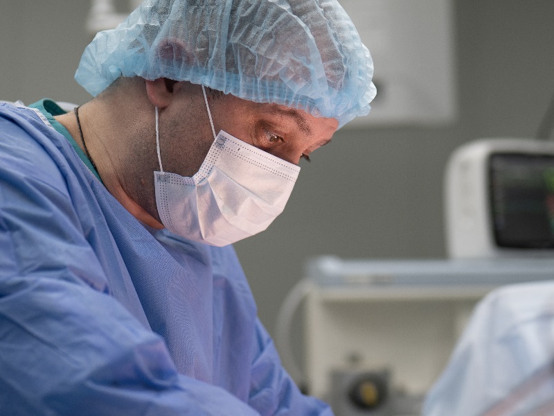 Підготовка та особливості ліпофілінгу молочних залоз