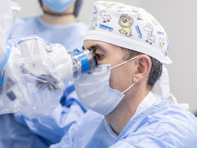 хірургія вуха