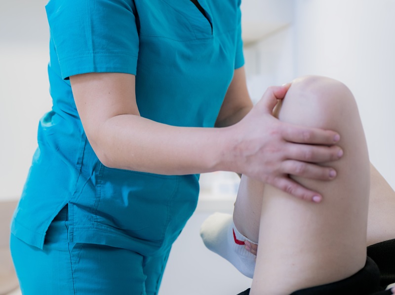 Консультація травматолога-хірурга хондромаляція