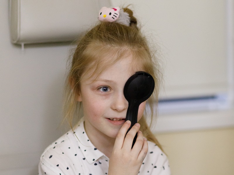 перевірка зору перед школою