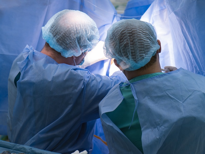 видалення геморою