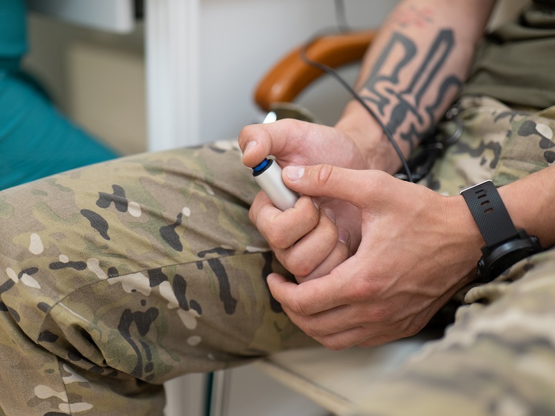 перевірка слуха