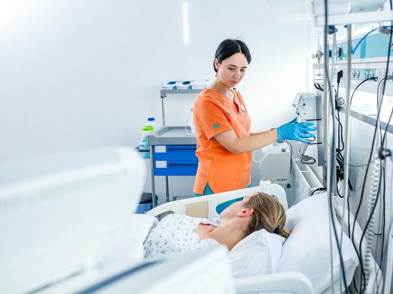 Устаткування реанімації