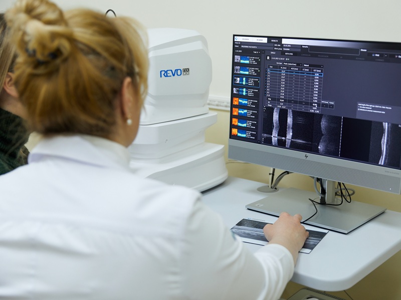 офтальмолог на печерську консультація офтальмолога київ