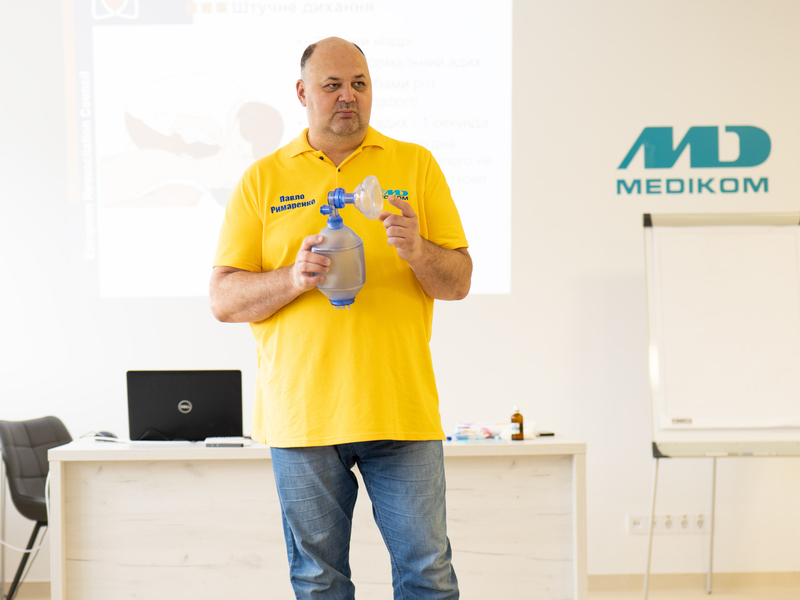 Medikom Education Hub: заняття з невідкладної допомоги для лікарів